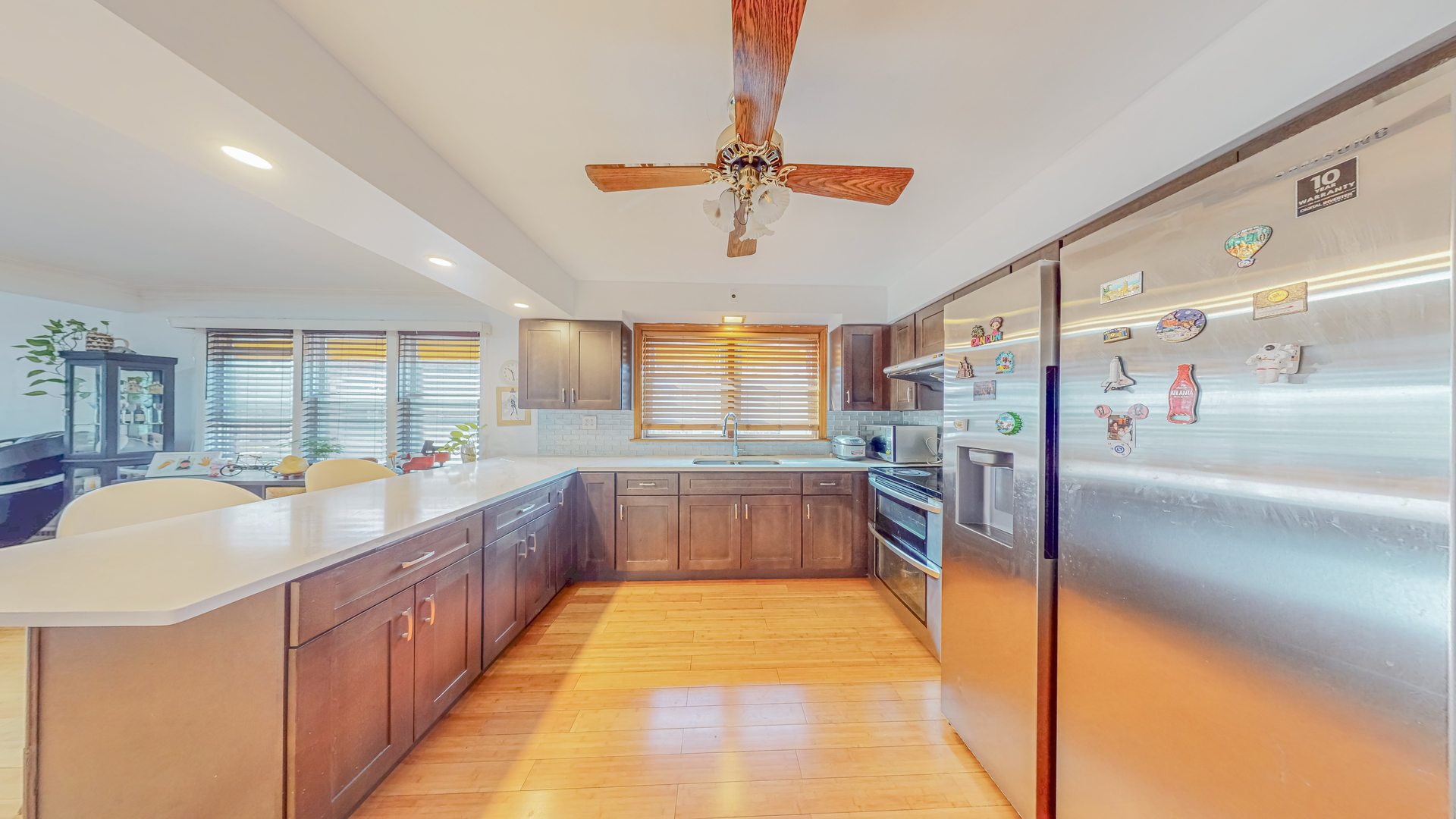 4542 S Sawyer Avenue, Chicago, IL 60632