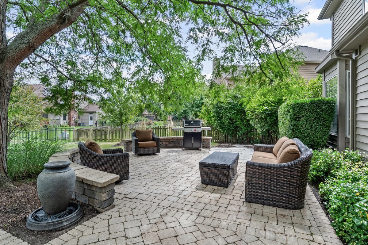 3120 Austin Street, Naperville, IL 60564