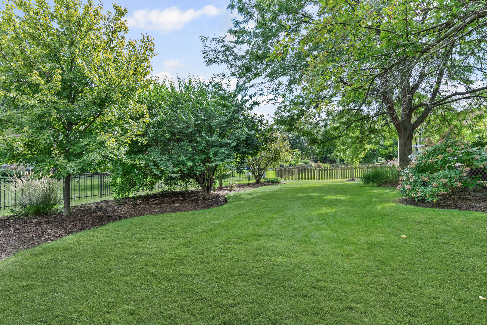 3120 Austin Street, Naperville, IL 60564