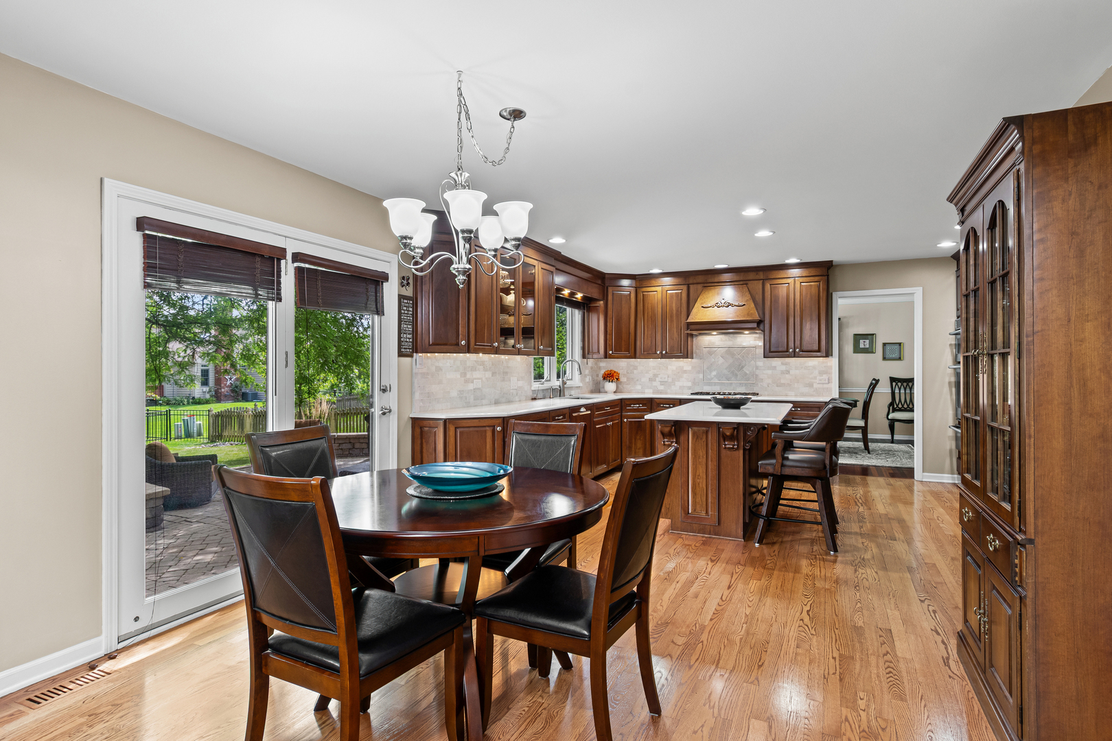 3120 Austin Street, Naperville, IL 60564