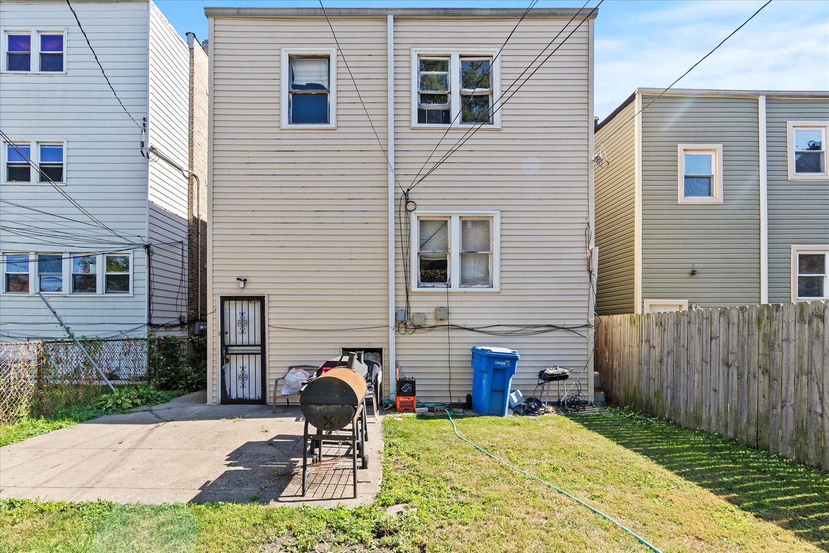 1512 N Lorel Avenue, Chicago, IL 60651
