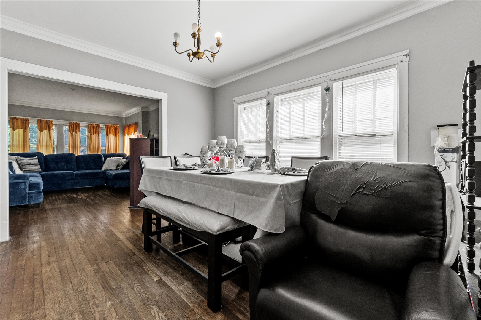 1512 N Lorel Avenue, Chicago, IL 60651