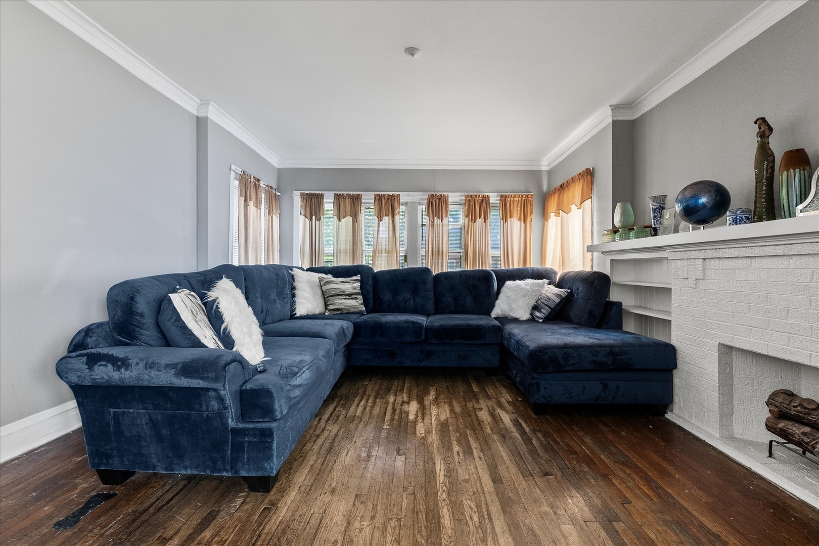 1512 N Lorel Avenue, Chicago, IL 60651