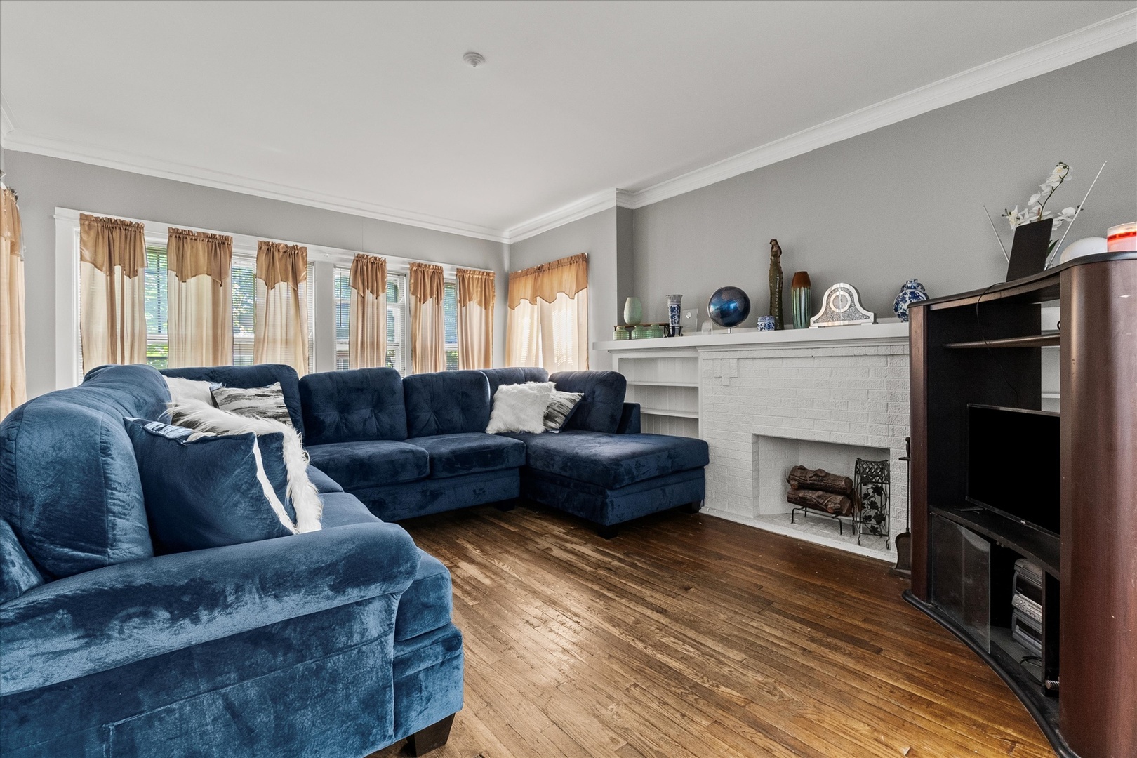 1512 N Lorel Avenue, Chicago, IL 60651