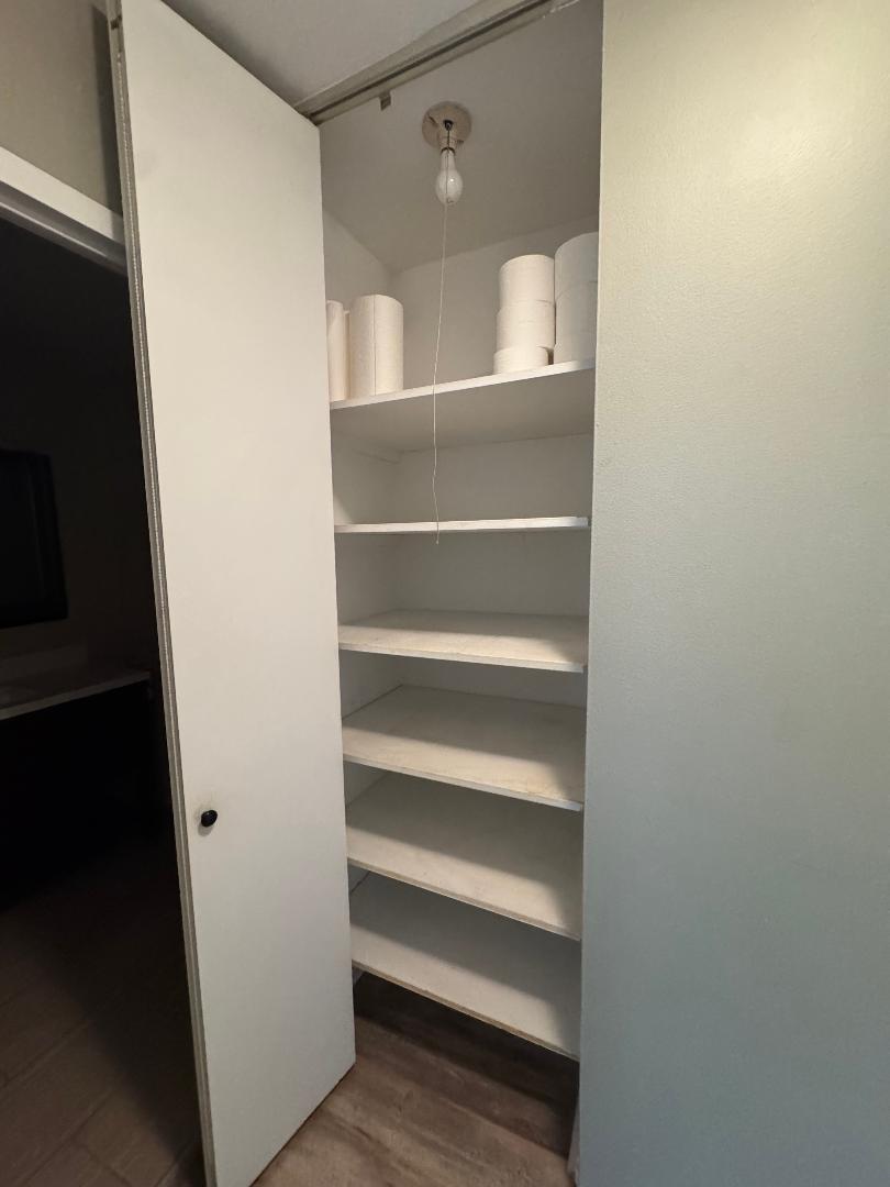 211 E Ohio Street #1514, Chicago, IL 60611