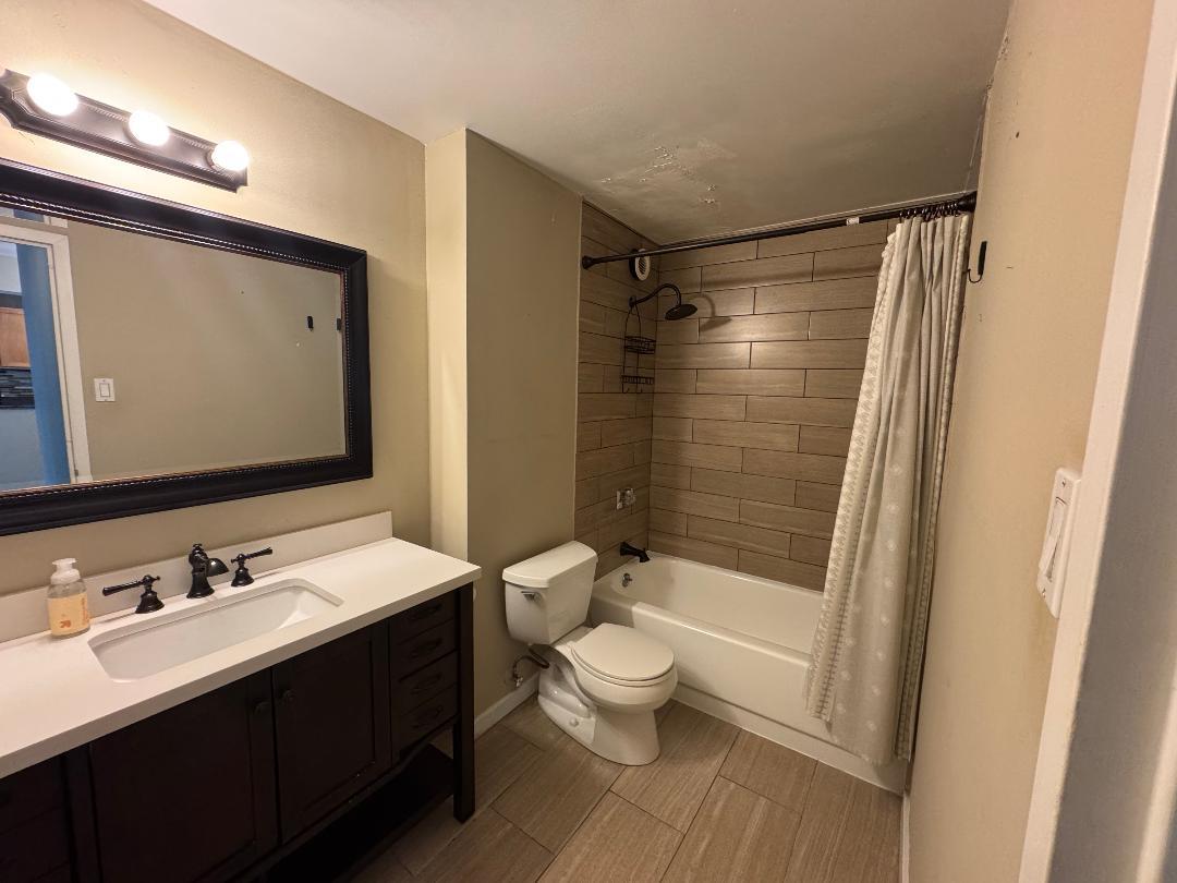 211 E Ohio Street #1514, Chicago, IL 60611