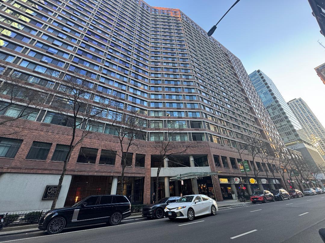 211 E Ohio Street #1514, Chicago, IL 60611