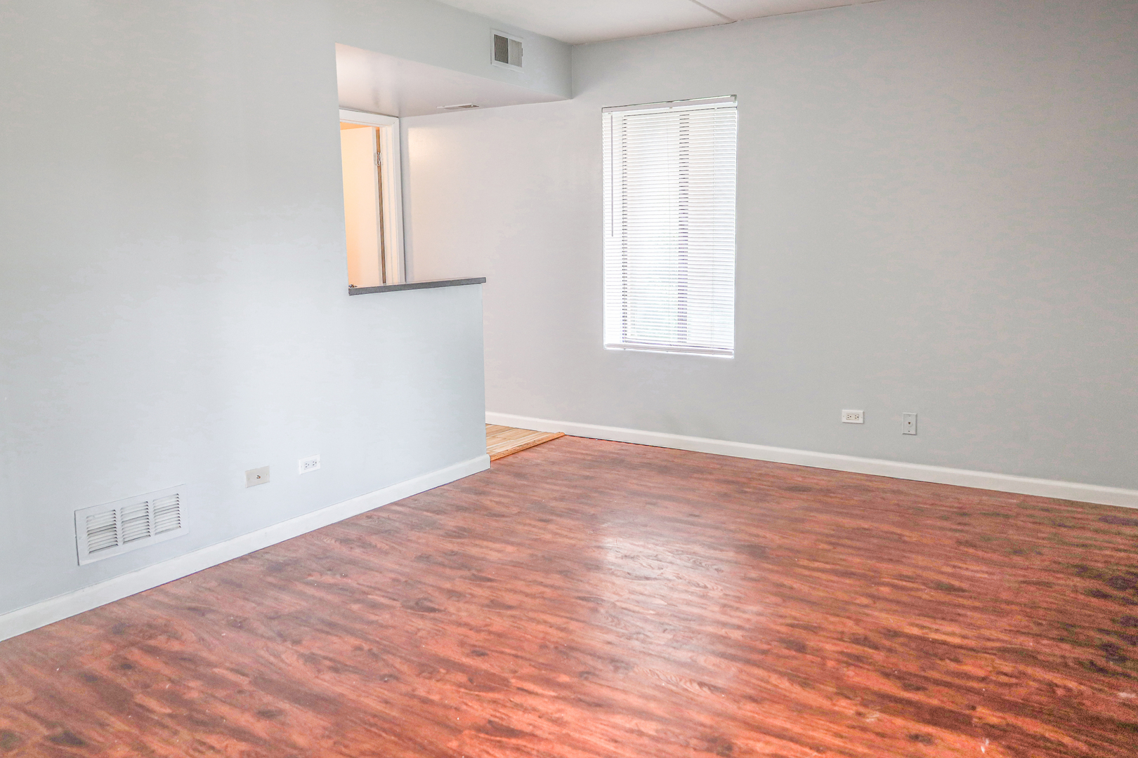 6020 Lake Bluff Drive #201, Tinley Park, IL 60477