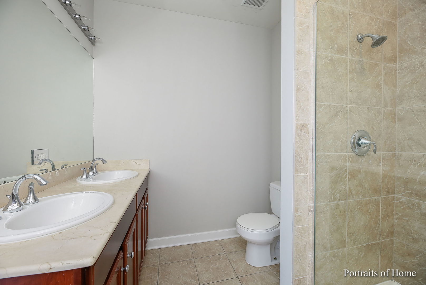 100 E 14th Street #3202, Chicago, IL 60605