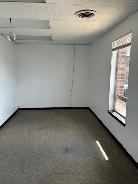 627 N York Street #N, Elmhurst, IL 60126