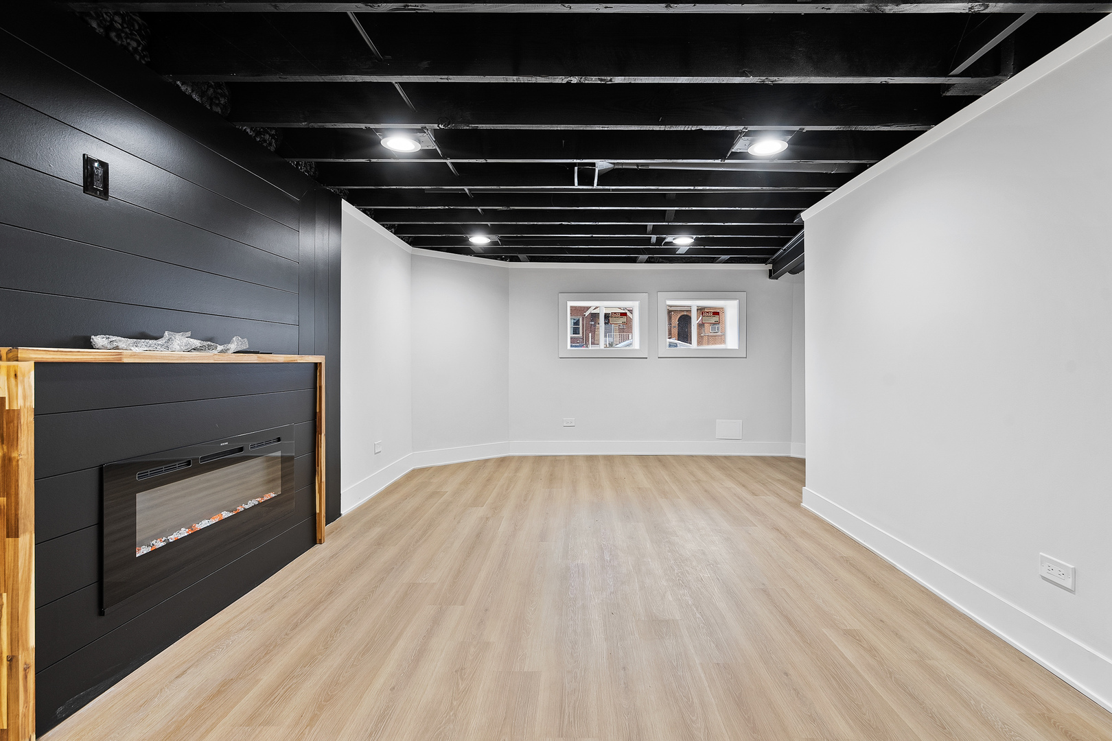 3529 N Nottingham Avenue, Chicago, IL 60634