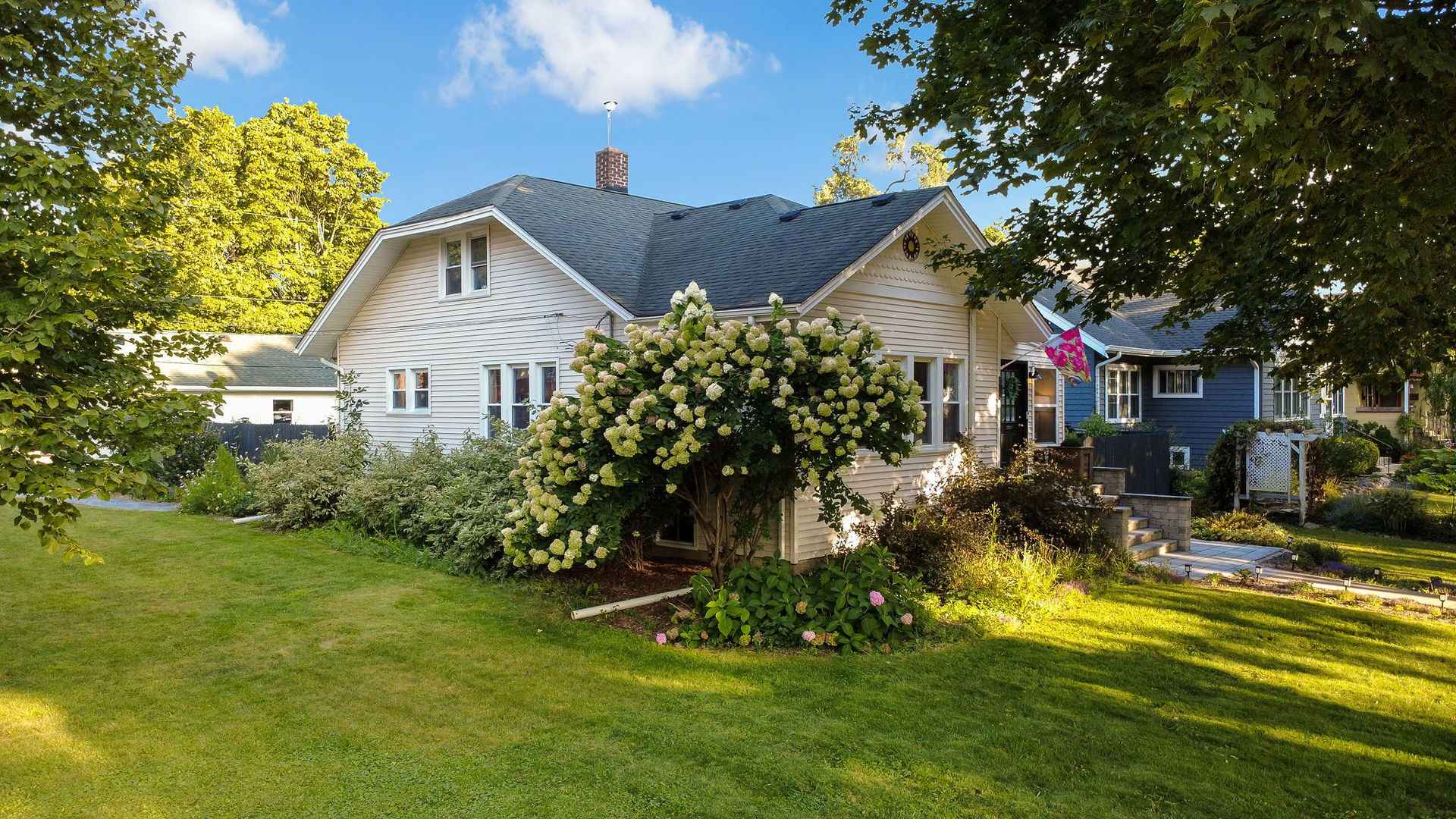 189 1st Street, Crystal Lake, IL 60014