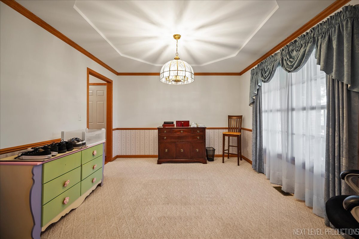 413 Dover Court, Yorkville, IL 60560