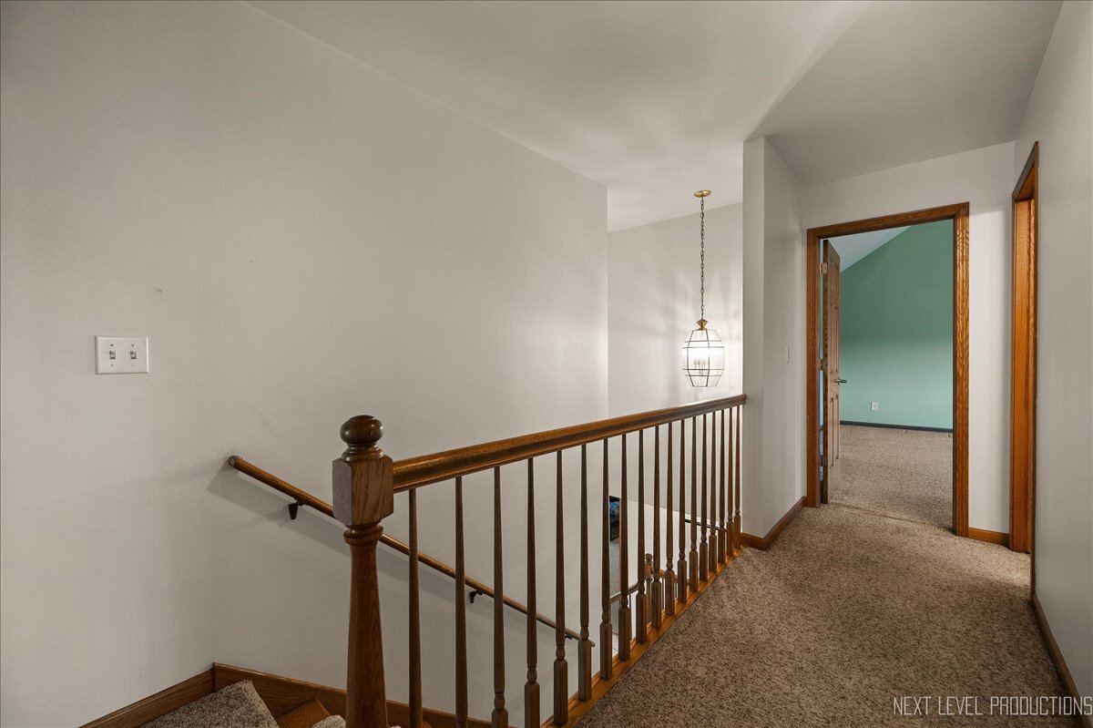 413 Dover Court, Yorkville, IL 60560