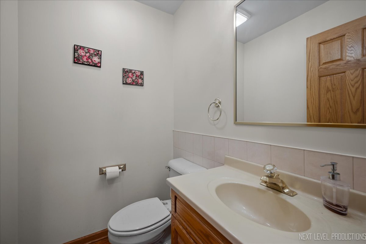 413 Dover Court, Yorkville, IL 60560