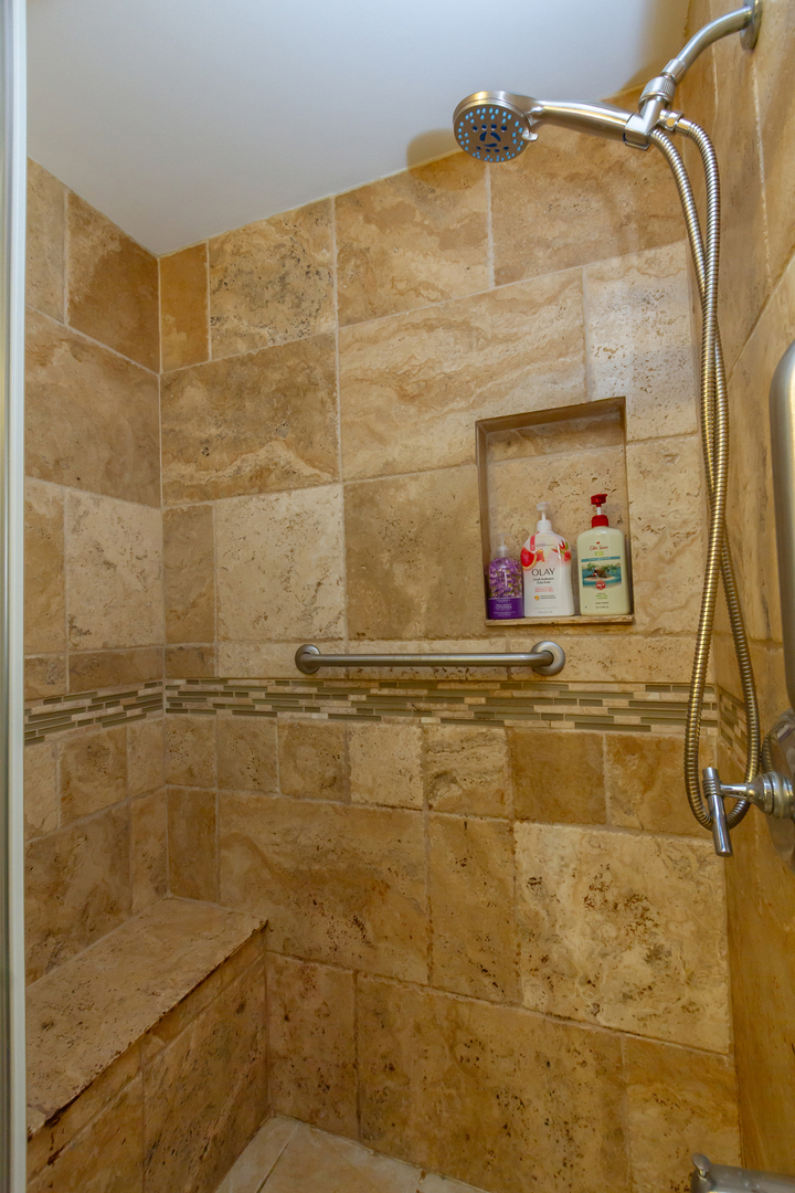 248 Clearmont Drive, Elk Grove Village, IL 60007