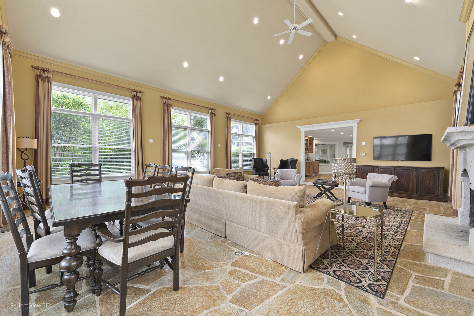 110 Inverway, Inverness, IL 60067