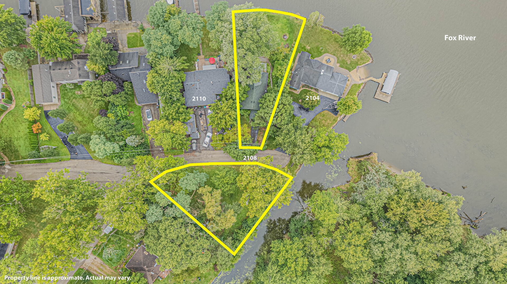 2108 Beach Drive, Fox River Grove, IL 60021