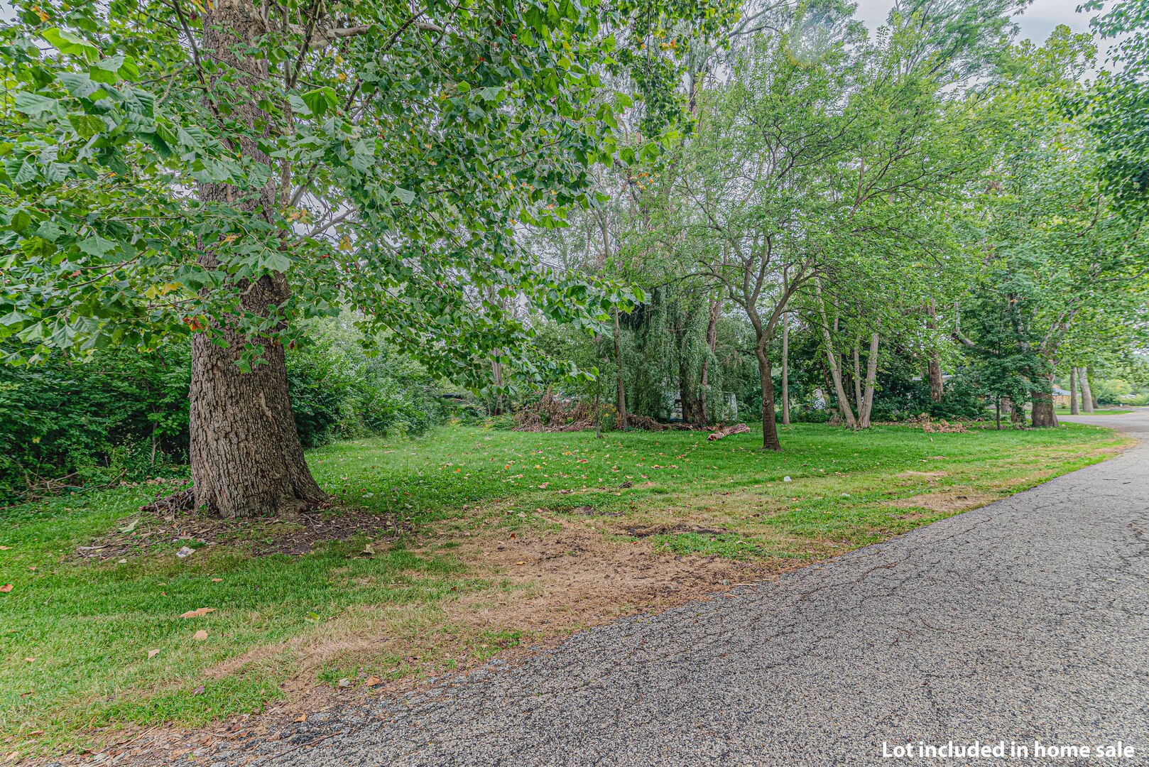2108 Beach Drive, Fox River Grove, IL 60021
