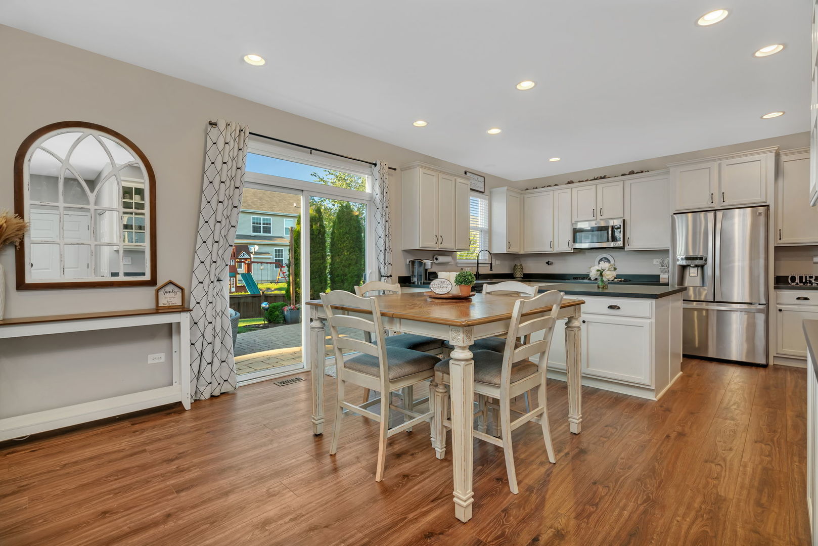 2284 Brookstone Drive, Bolingbrook, IL 60490