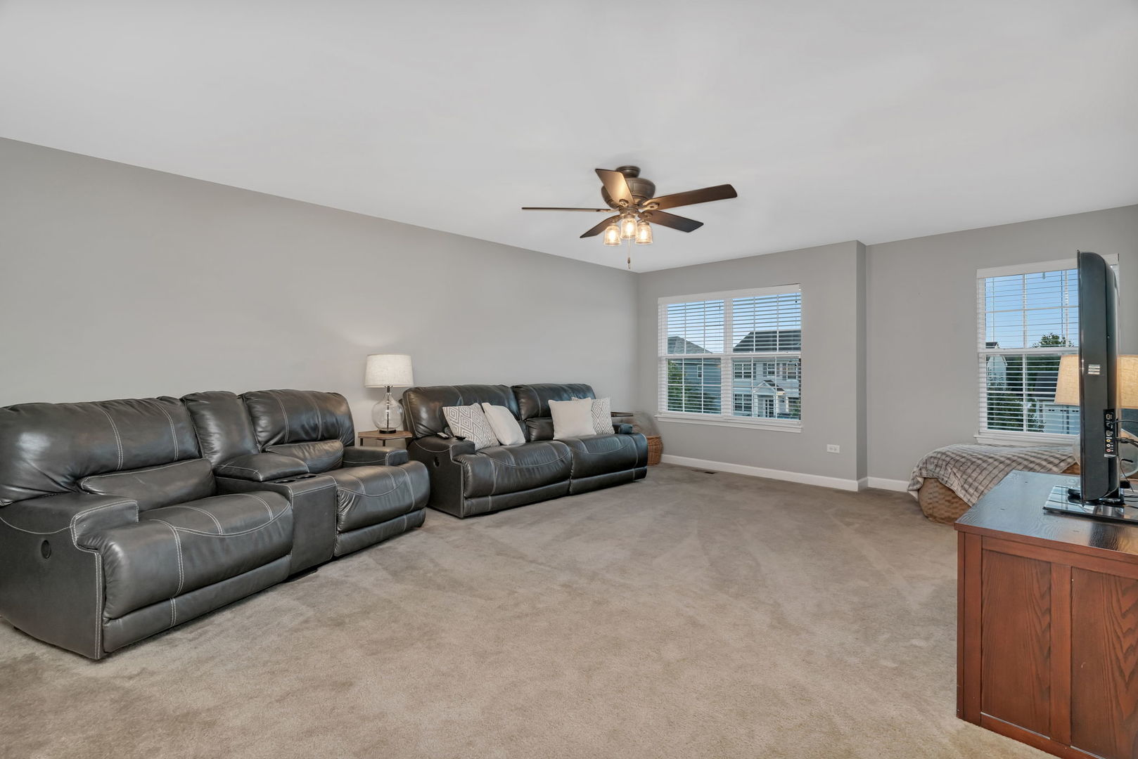 2284 Brookstone Drive, Bolingbrook, IL 60490