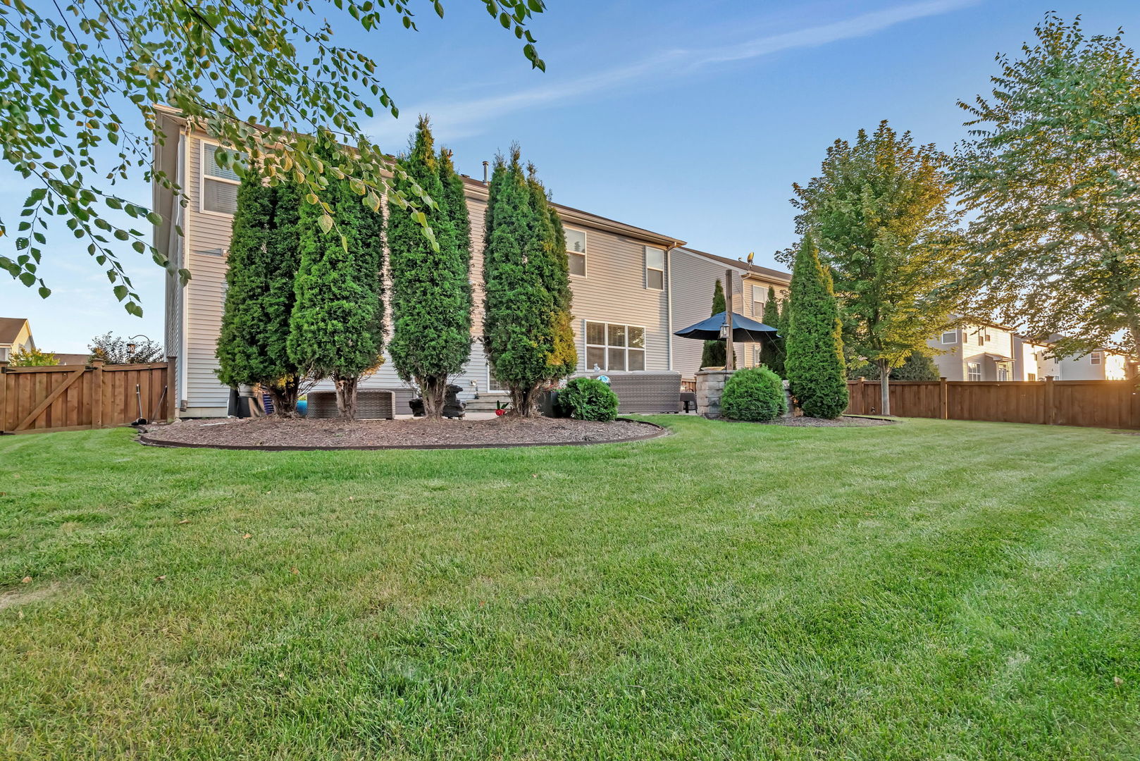 2284 Brookstone Drive, Bolingbrook, IL 60490