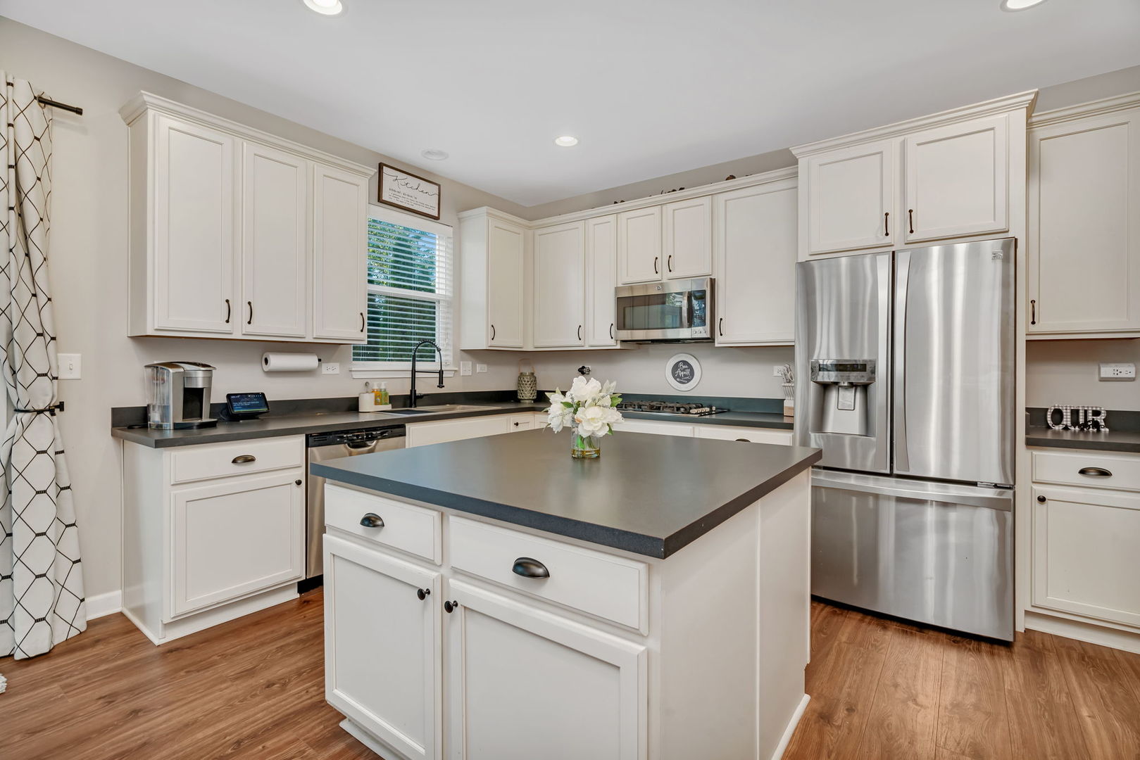 2284 Brookstone Drive, Bolingbrook, IL 60490