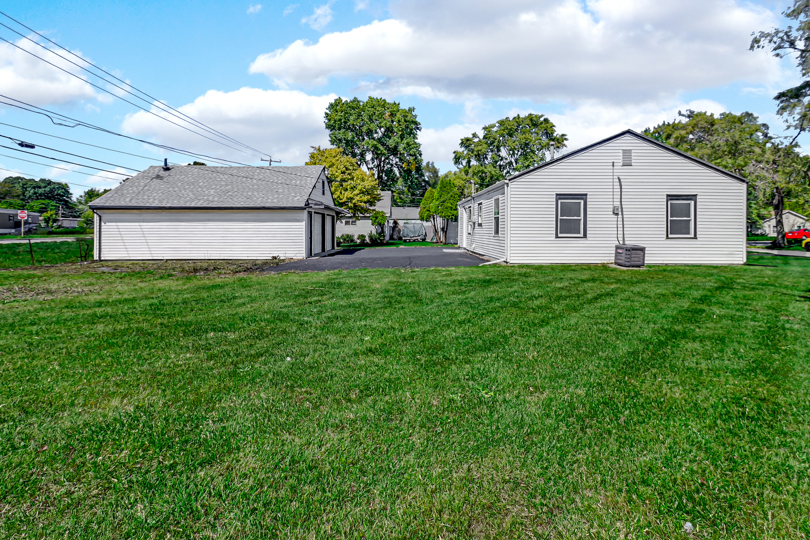1715 Houston Avenue, Joliet, IL 60433