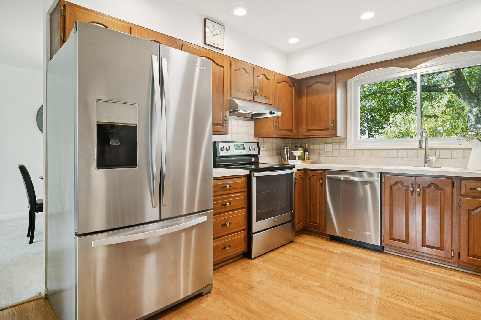 2340 N Lafayette Street, Arlington Heights, IL 60004