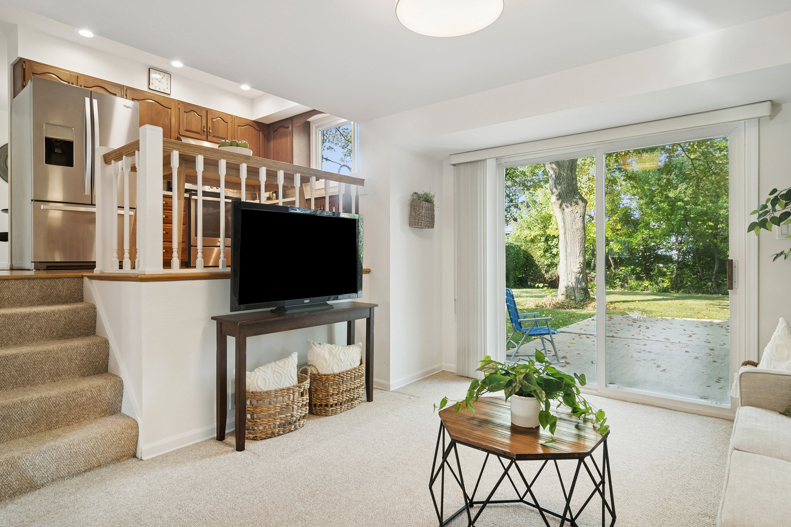 2340 N Lafayette Street, Arlington Heights, IL 60004