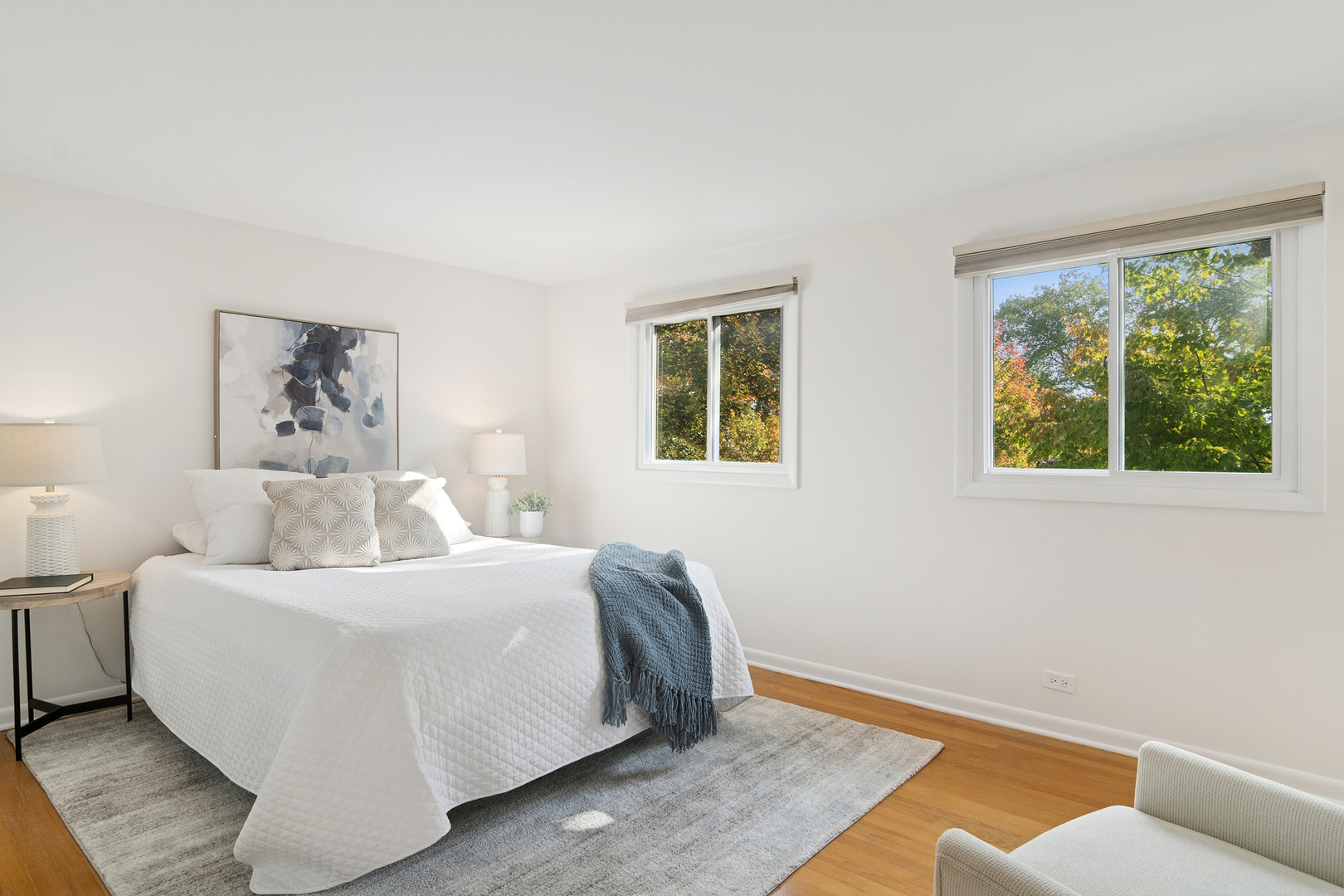 2340 N Lafayette Street, Arlington Heights, IL 60004