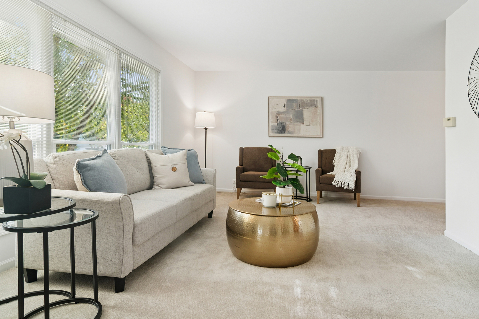 2340 N Lafayette Street, Arlington Heights, IL 60004