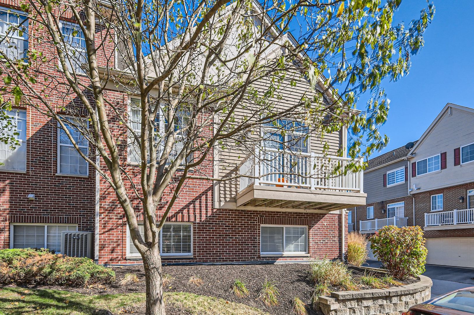 1912 Oxley Circle, Naperville, IL 60563