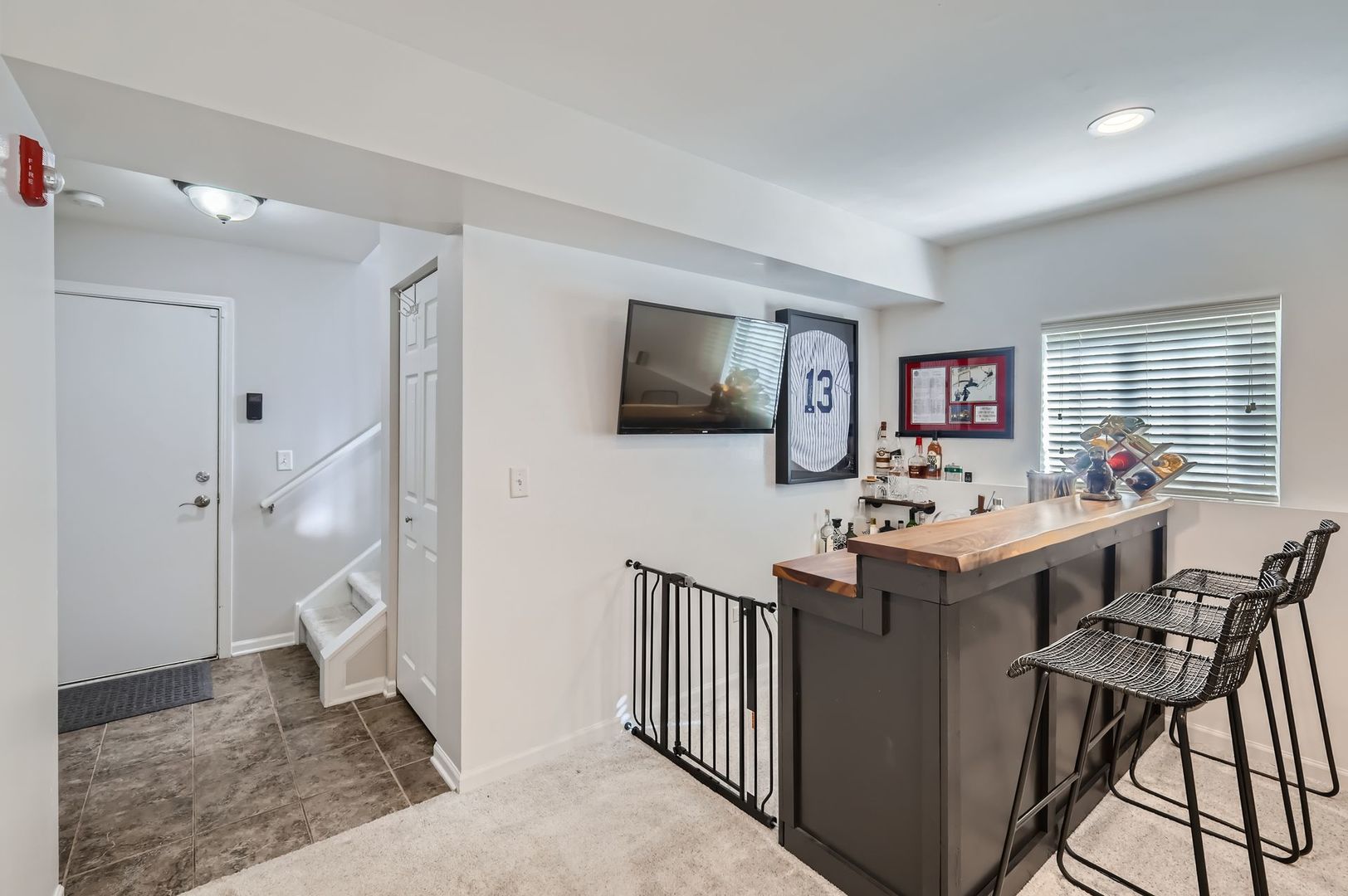 1912 Oxley Circle, Naperville, IL 60563