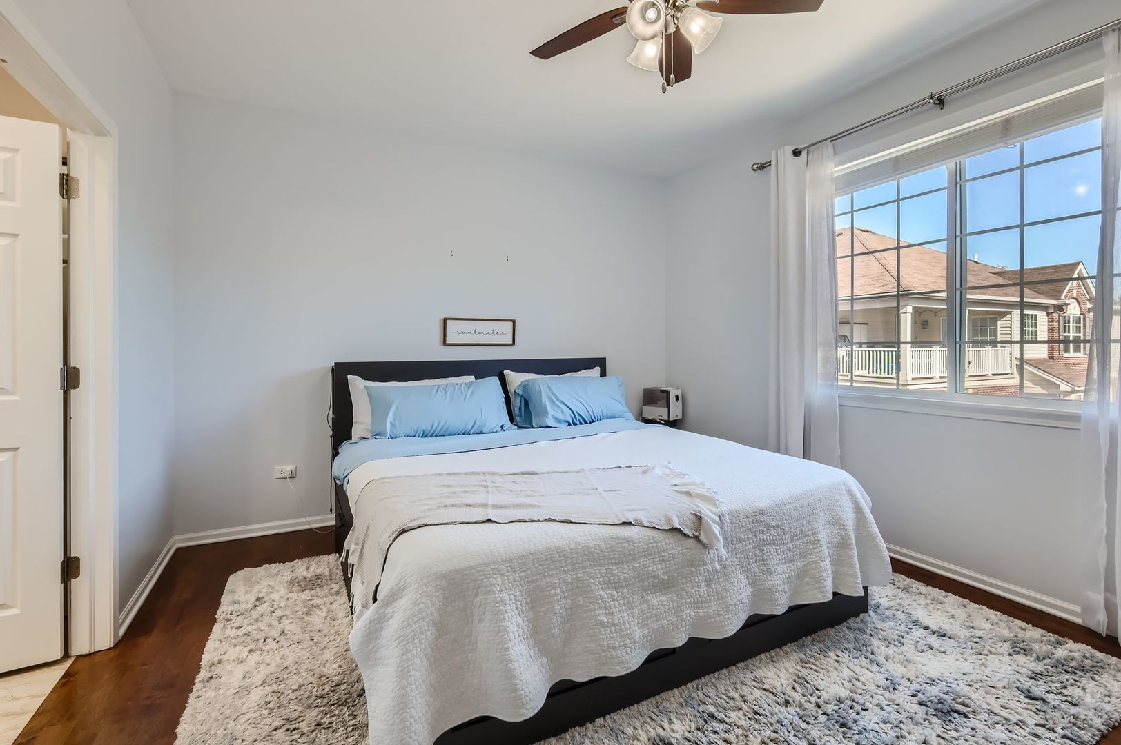 1912 Oxley Circle, Naperville, IL 60563