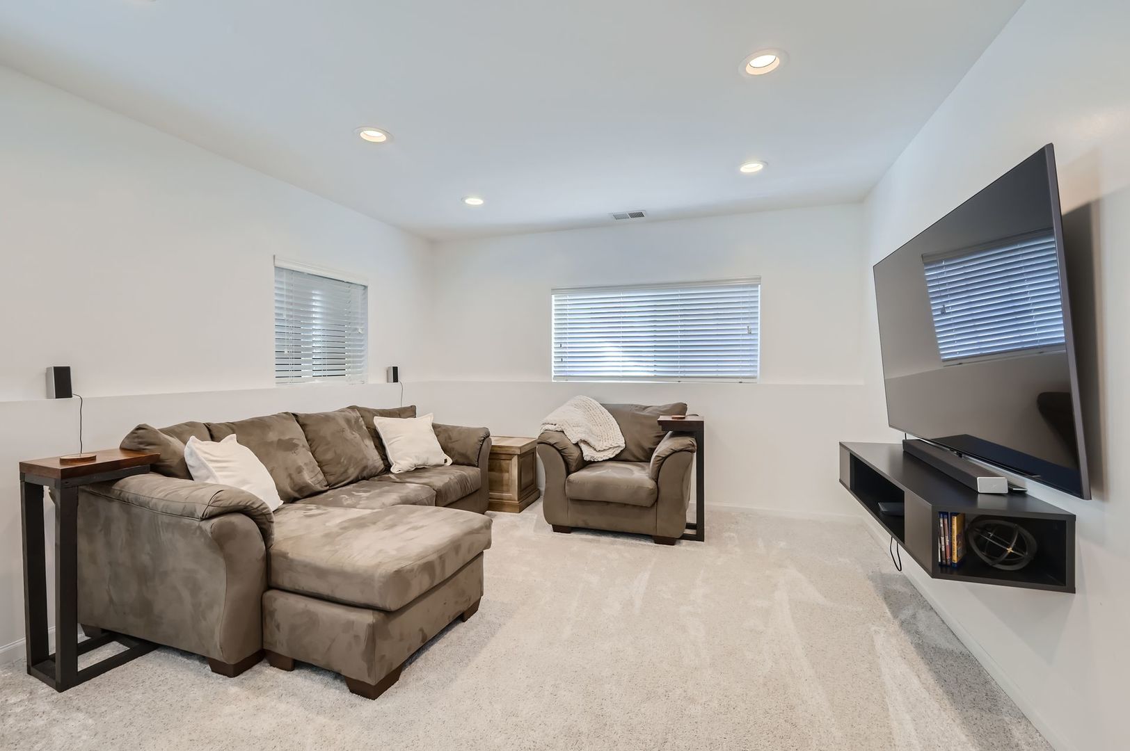 1912 Oxley Circle, Naperville, IL 60563