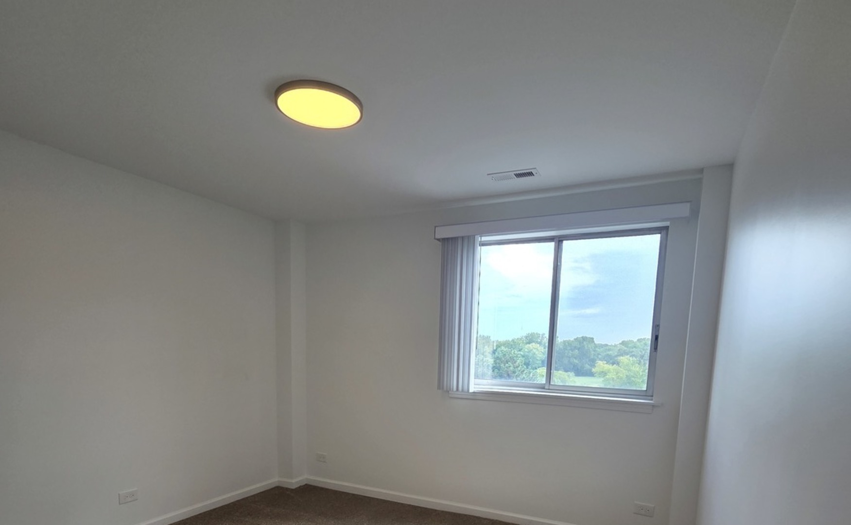 300 Park Avenue #639, Calumet City, IL 60409
