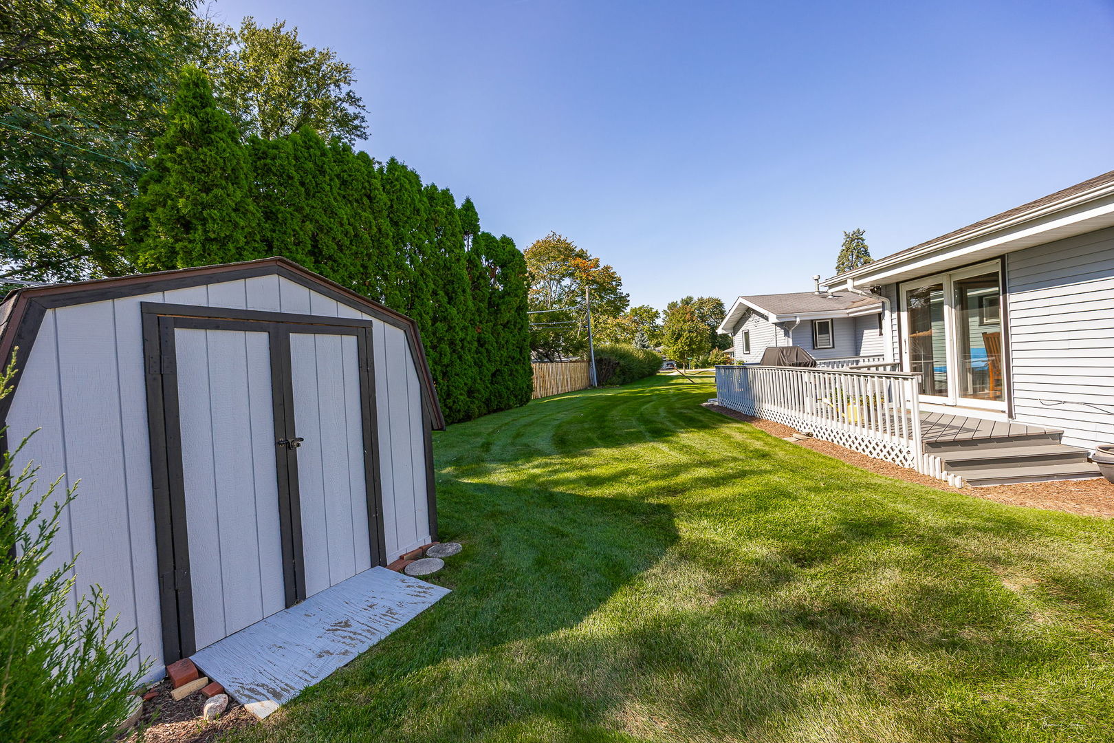4140 Seeley Avenue, Downers Grove, IL 60515