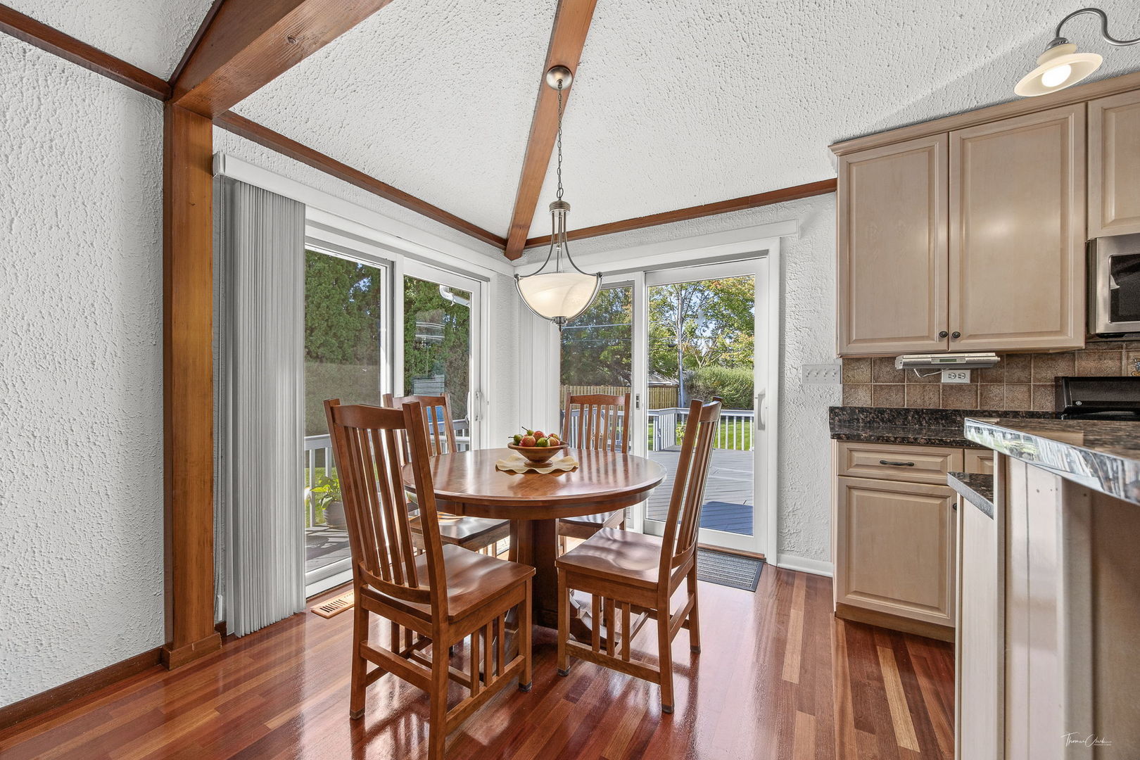 4140 Seeley Avenue, Downers Grove, IL 60515