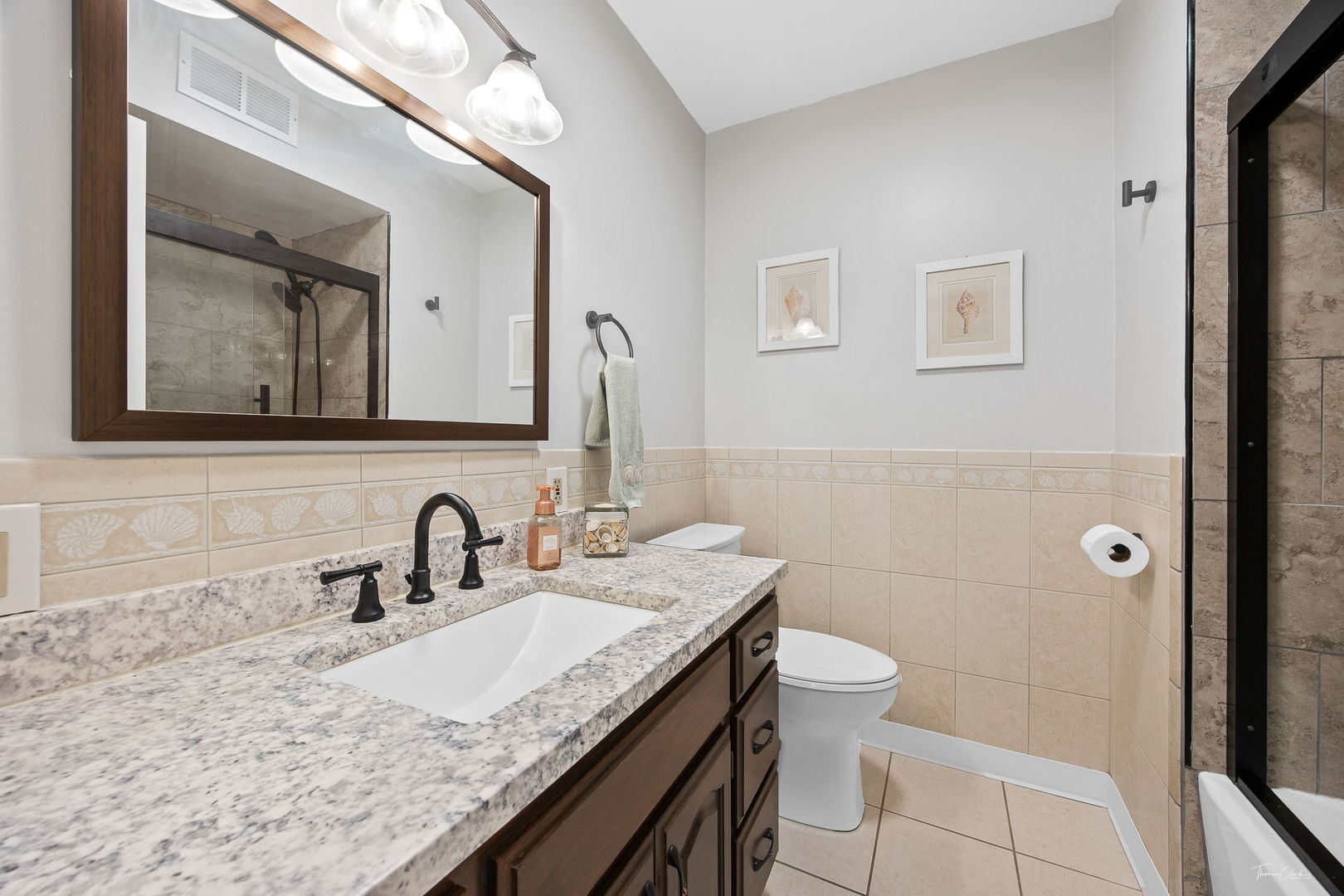 4140 Seeley Avenue, Downers Grove, IL 60515