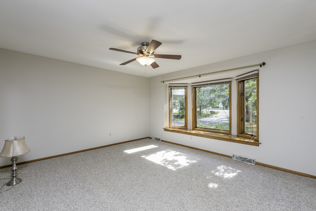 11944 187th Avenue, Bristol, WI 53104