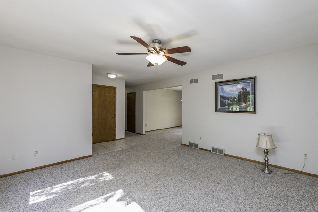 11944 187th Avenue, Bristol, WI 53104