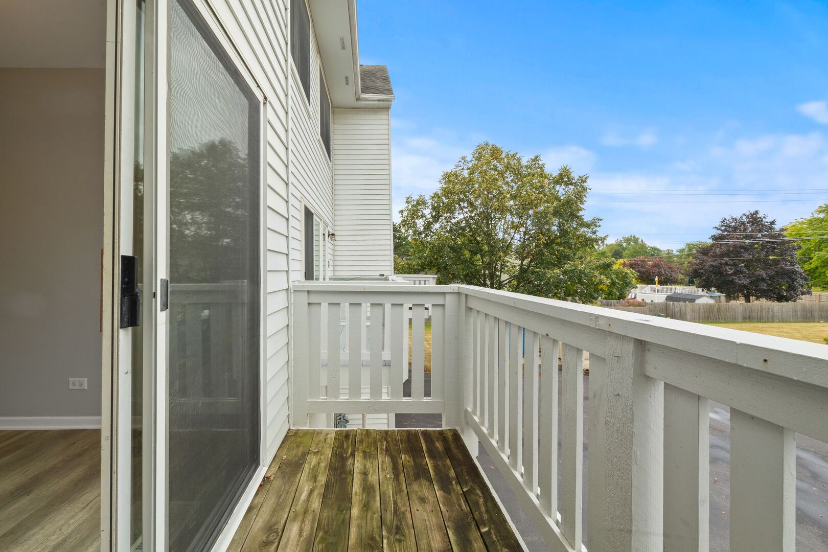 873 Essex Circle #873, Grayslake, IL 60030