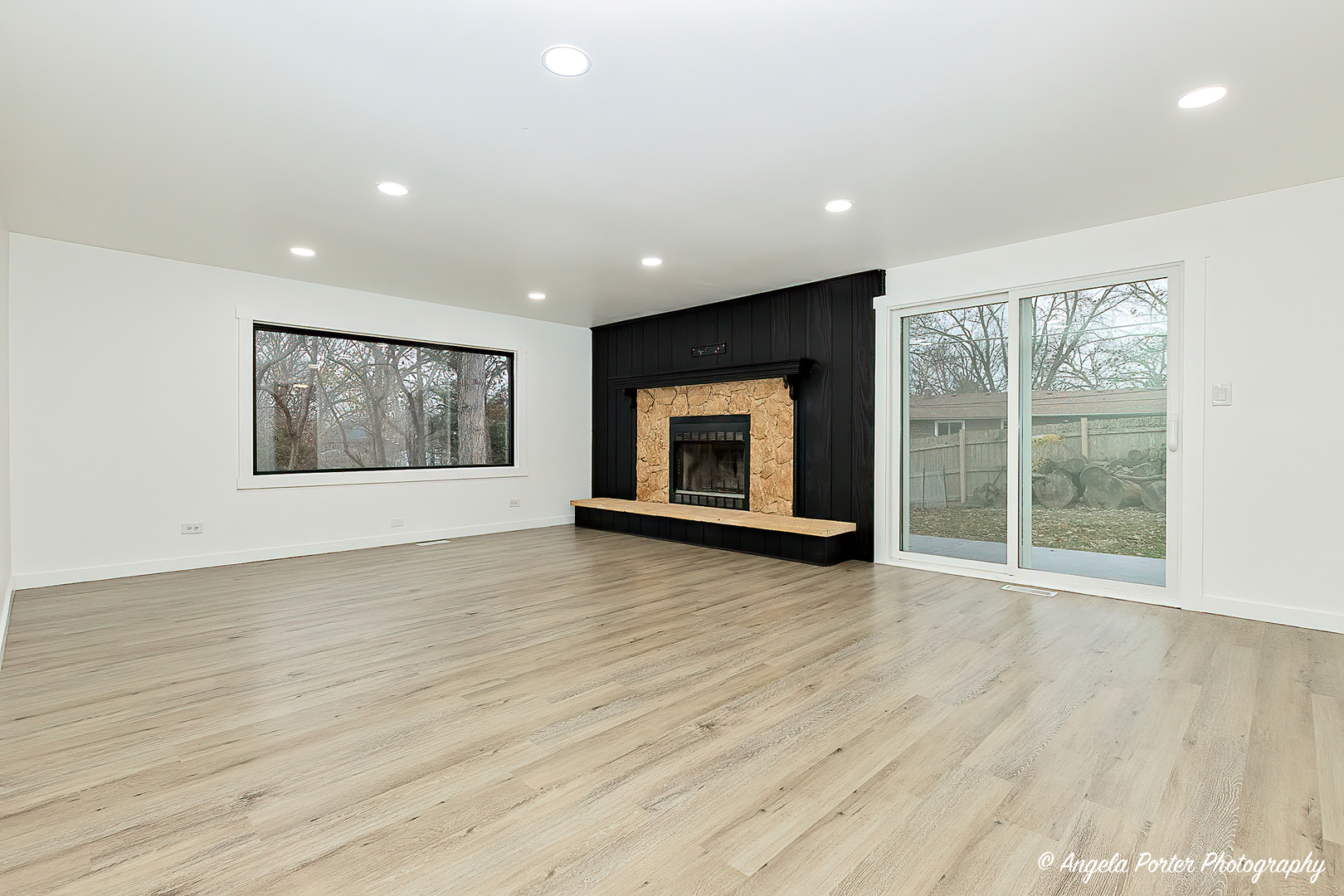 7719 Oak Drive, Wonder Lake, IL 60097