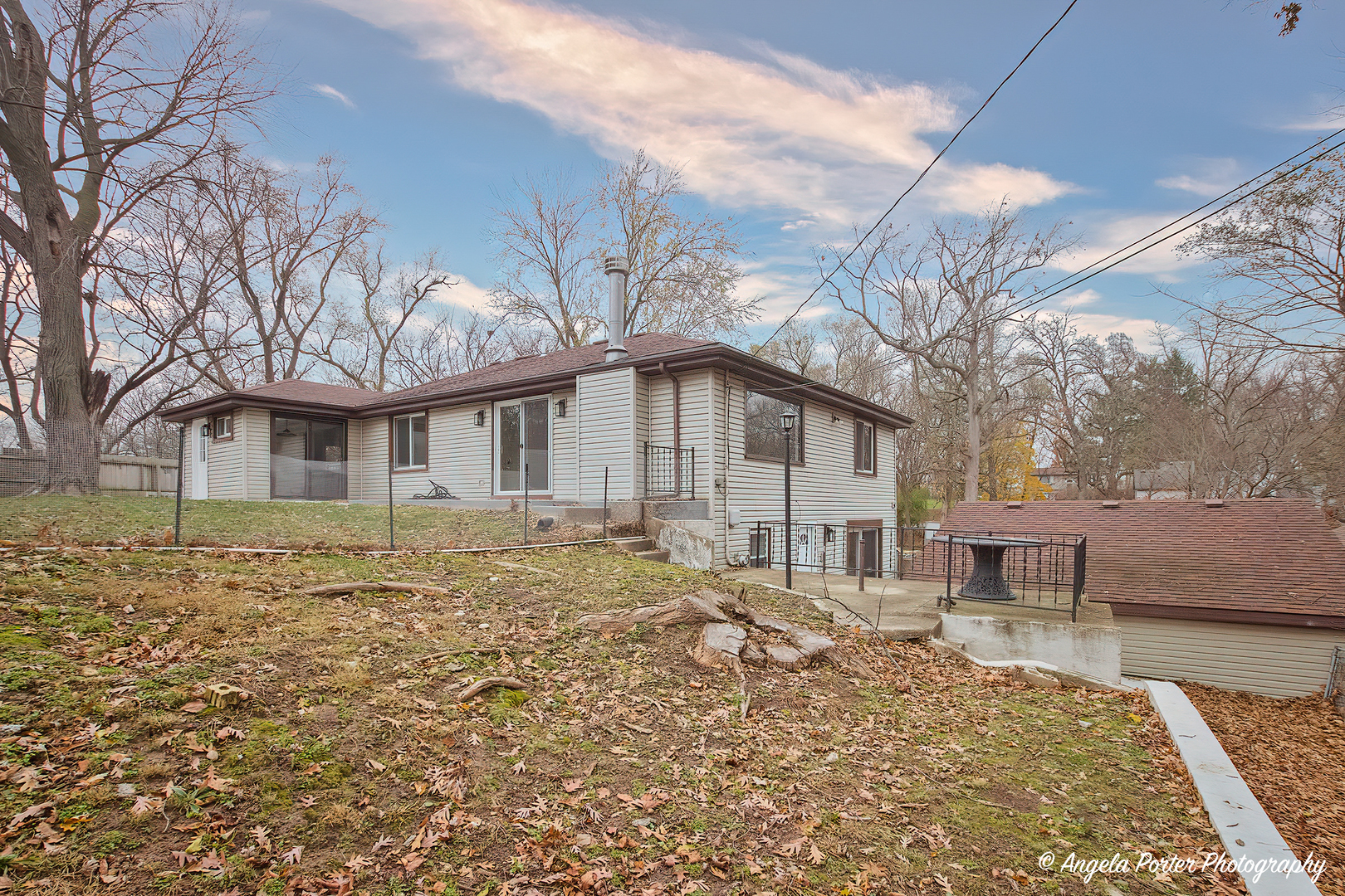 7719 Oak Drive, Wonder Lake, IL 60097