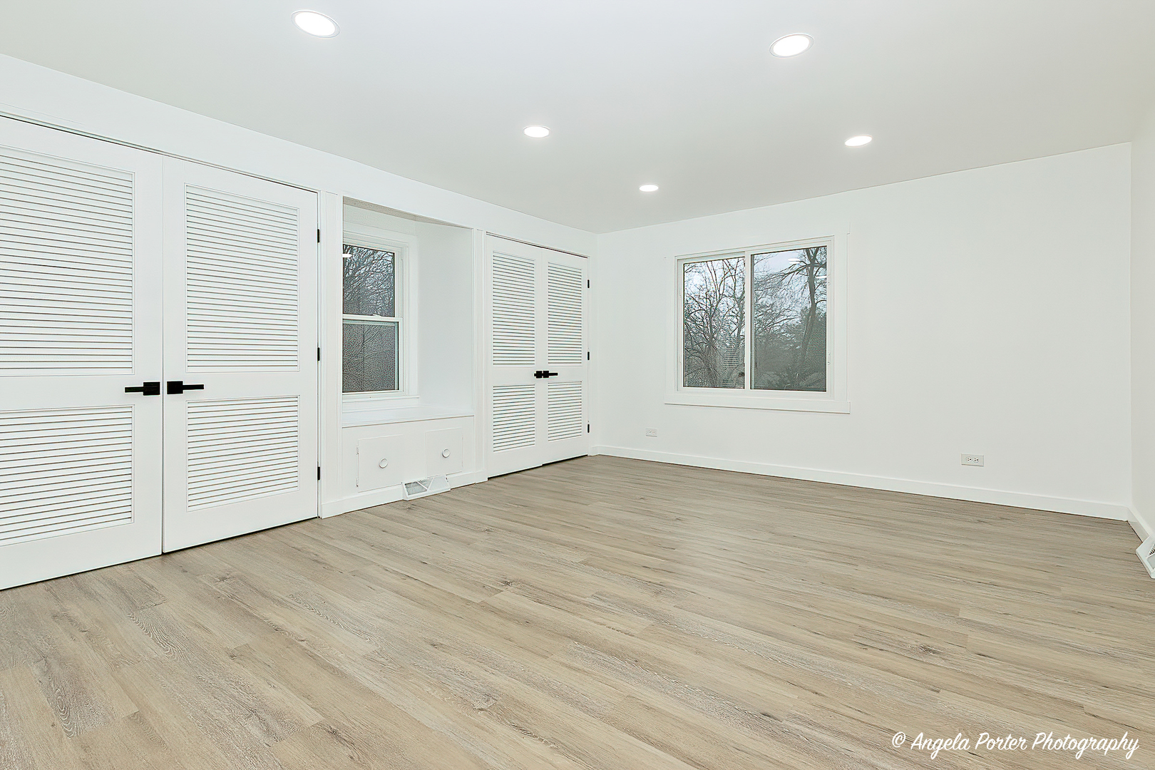 7719 Oak Drive, Wonder Lake, IL 60097