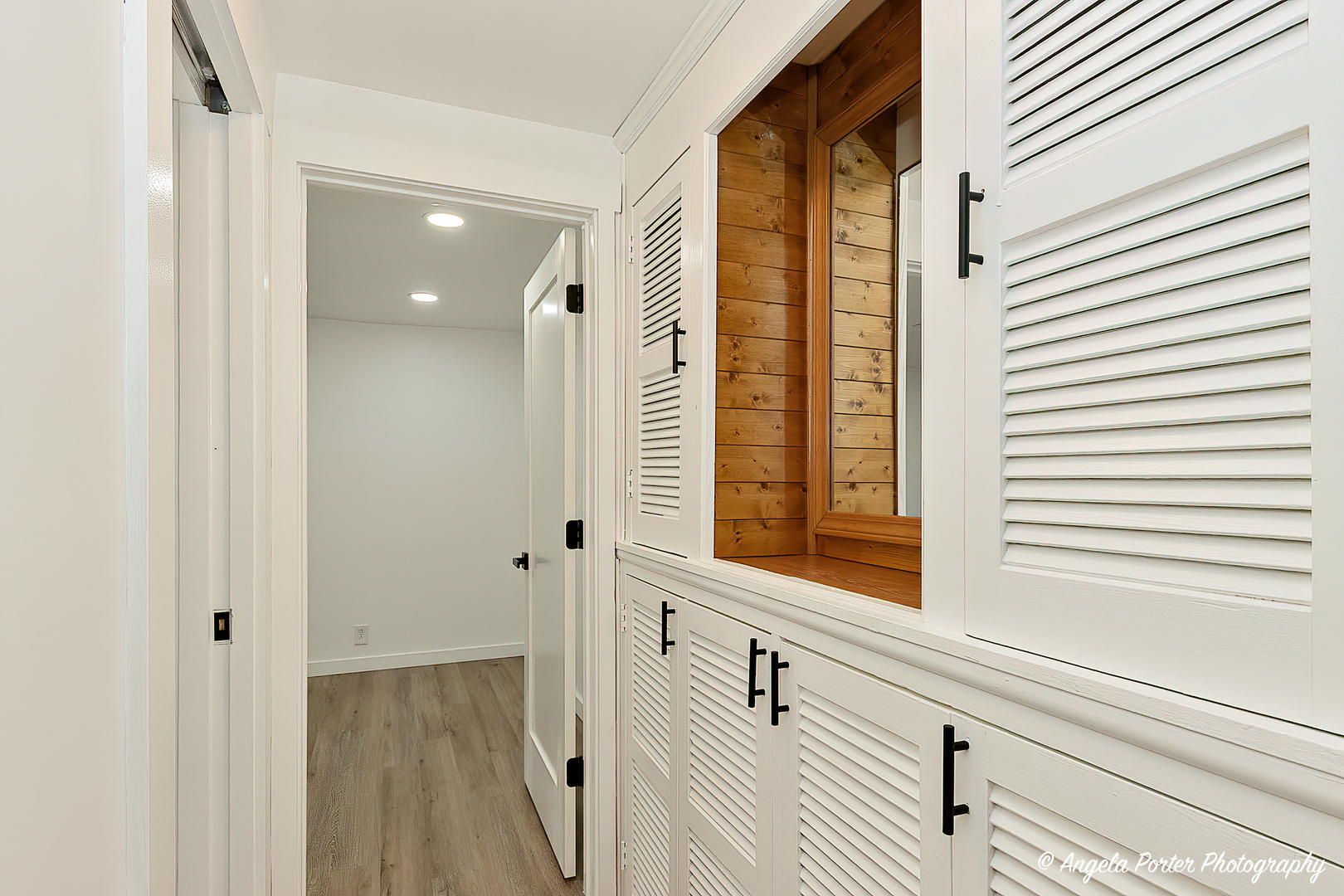 7719 Oak Drive, Wonder Lake, IL 60097