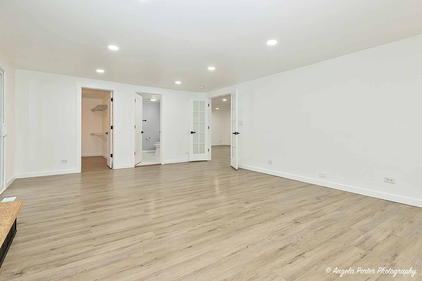 7719 Oak Drive, Wonder Lake, IL 60097