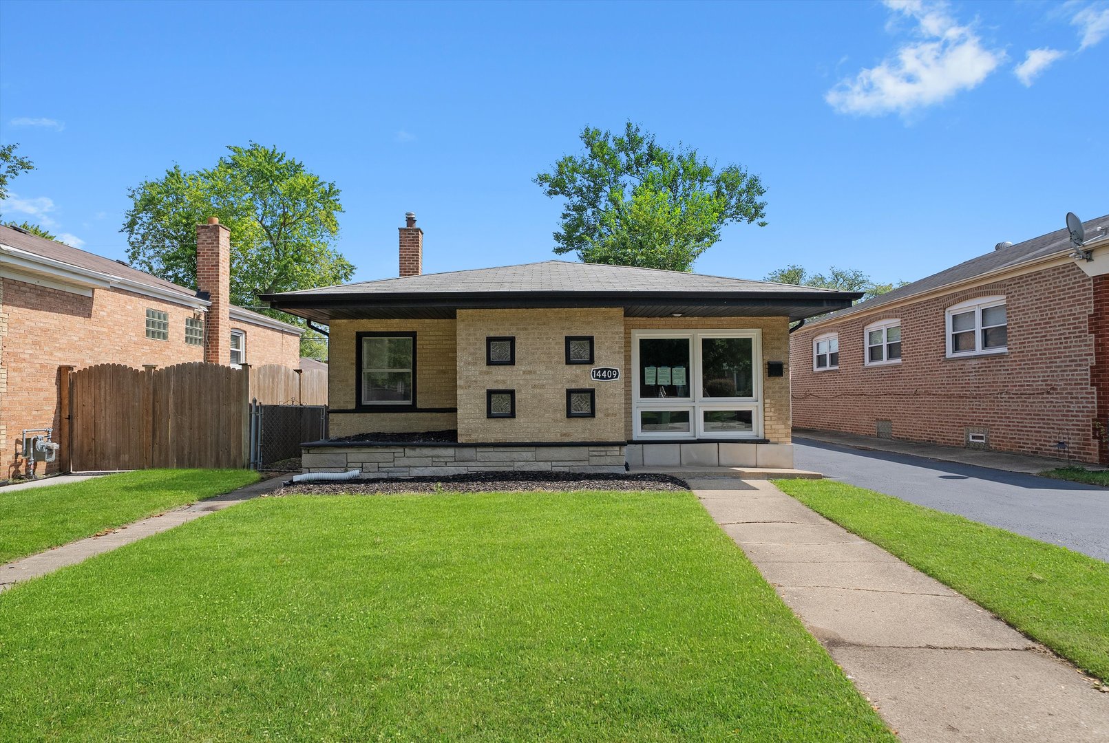 14409 Kimbark Avenue, Dolton, IL 60419