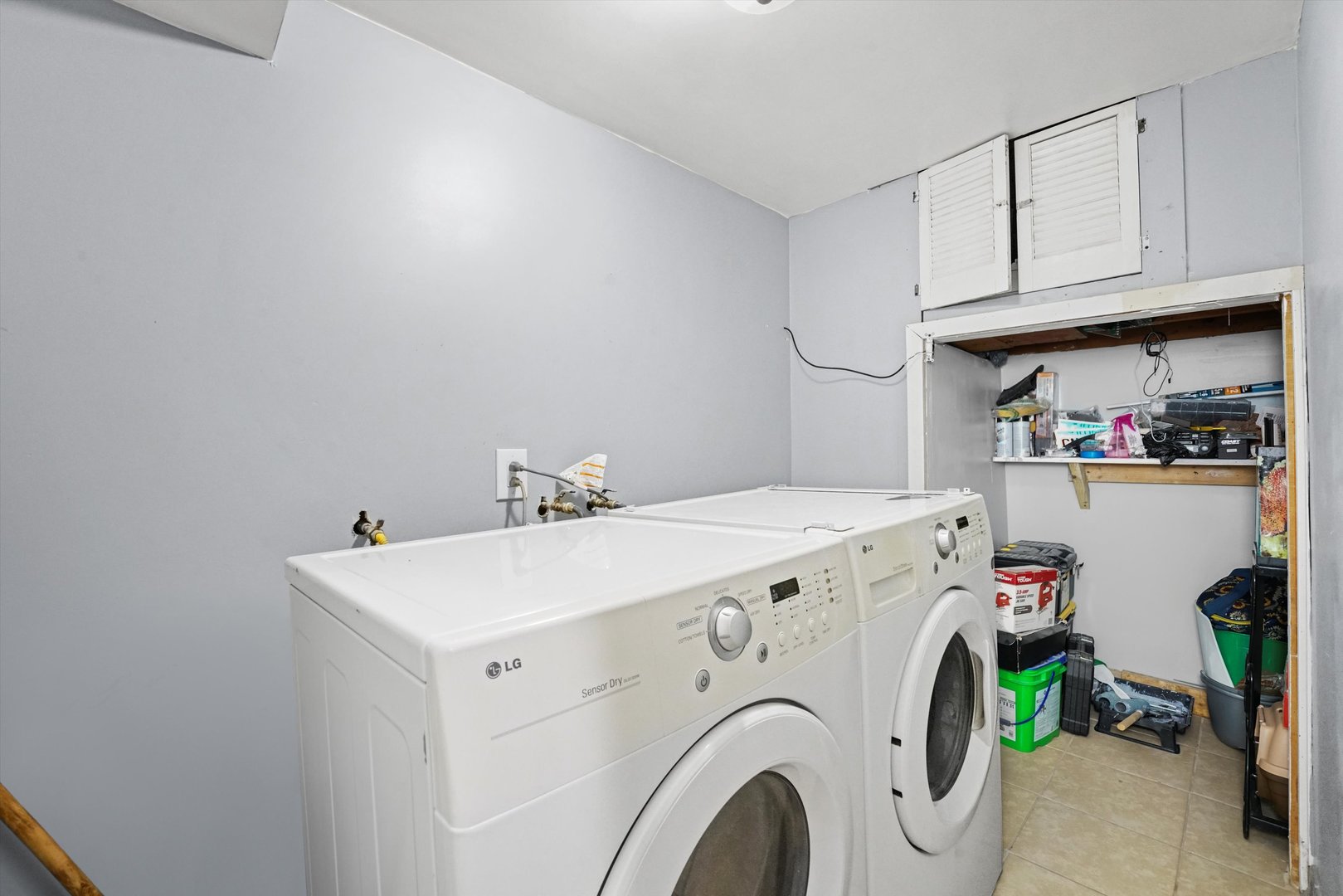 7820 S Sawyer Avenue #G, Chicago, IL 60652